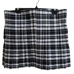 No Boundaries Black and White Plaid Mini Skirt